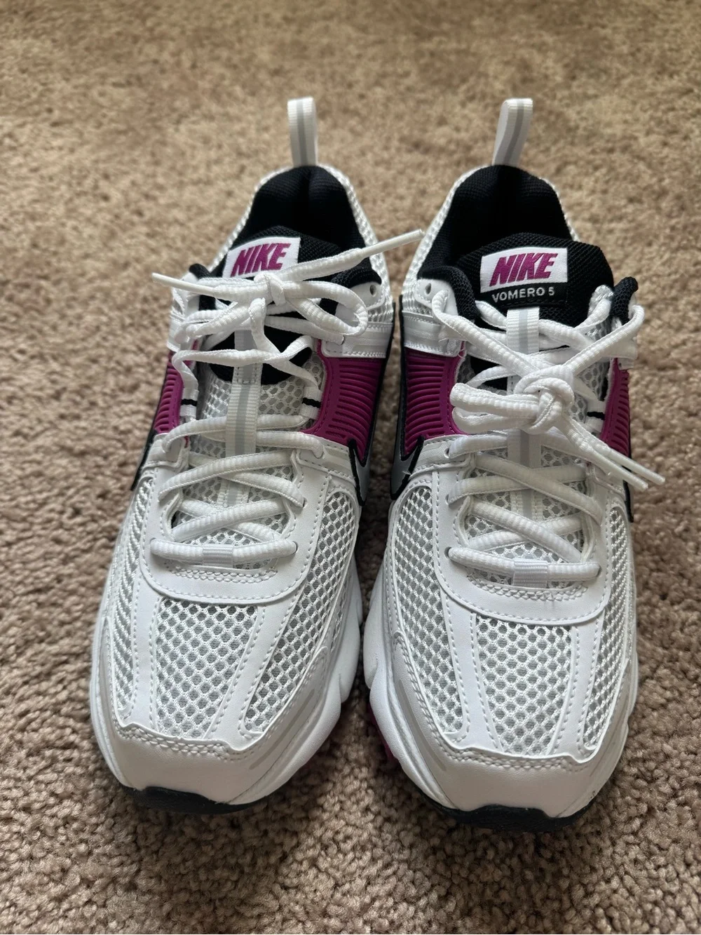 NEW Nike Vomero 5 Women's 7.5 Youth 6 Pink/Black/Silver Sneaker HF6998-102 Sport